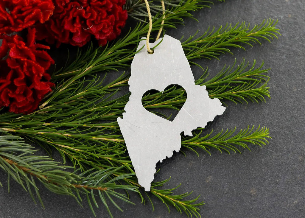 Maine Heart Ornament - GooeyGump Designs